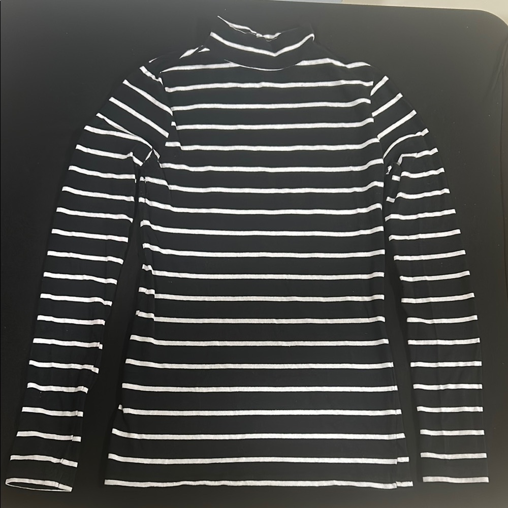 Splash Black and White Fitted Ribbed Long Sleeve Tee